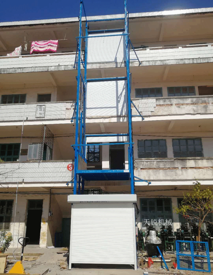 喀什室外升降货梯
